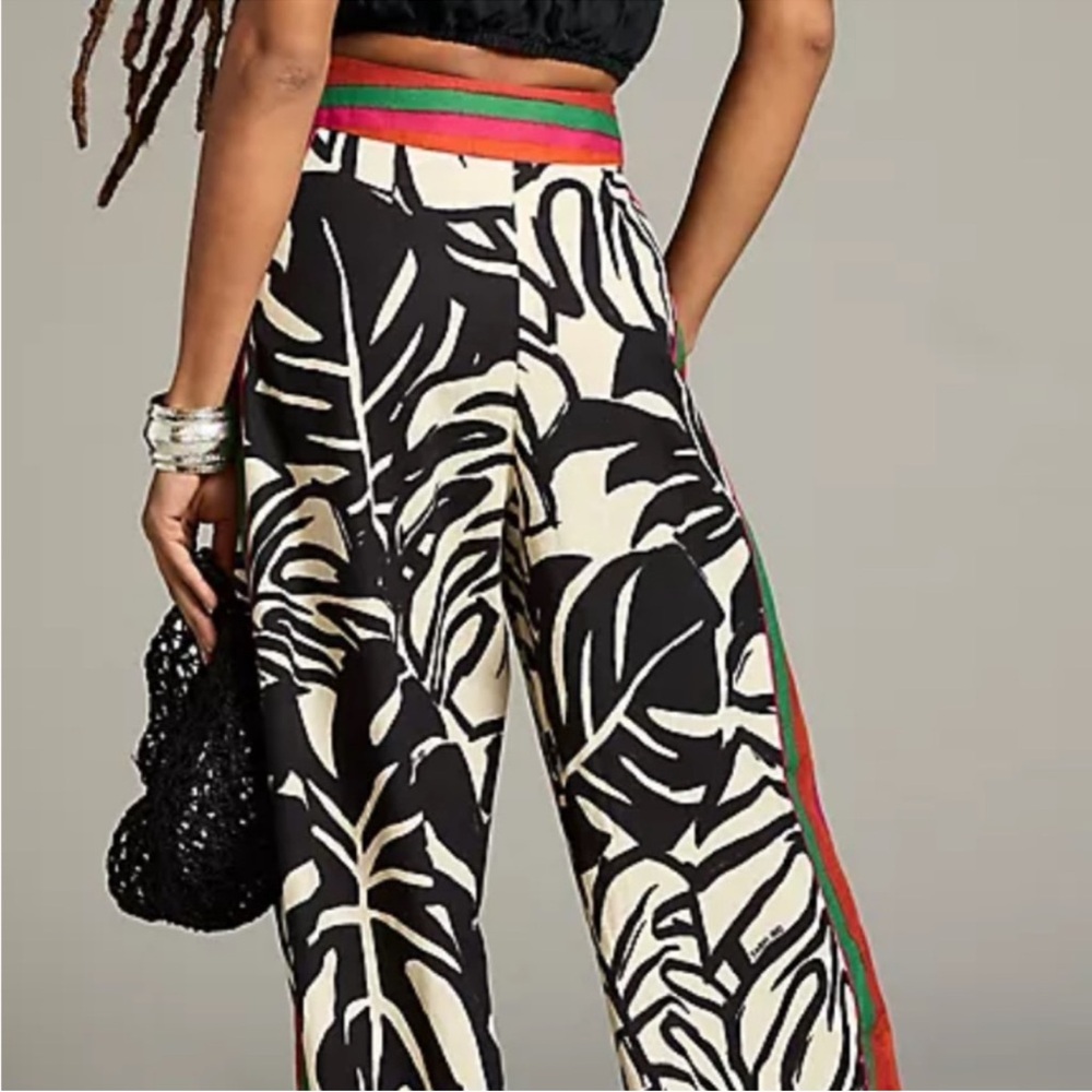 FARM Rio Black and White Leaf Print Pants